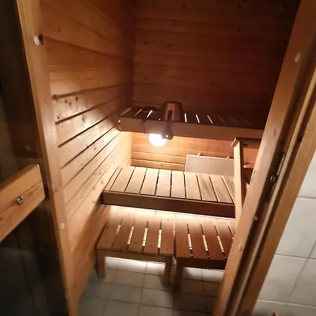 Yksioe Jaervinaekoealalla, Ilmainen Parkki Apartmán